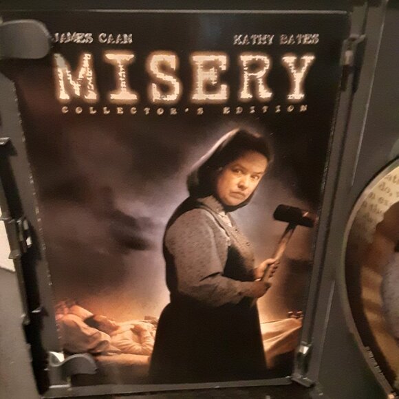 Horror DVD Bundle (Carrie/Children Of The Corn/Pet Sematary/Misery/IT) - Picture 9 of 16